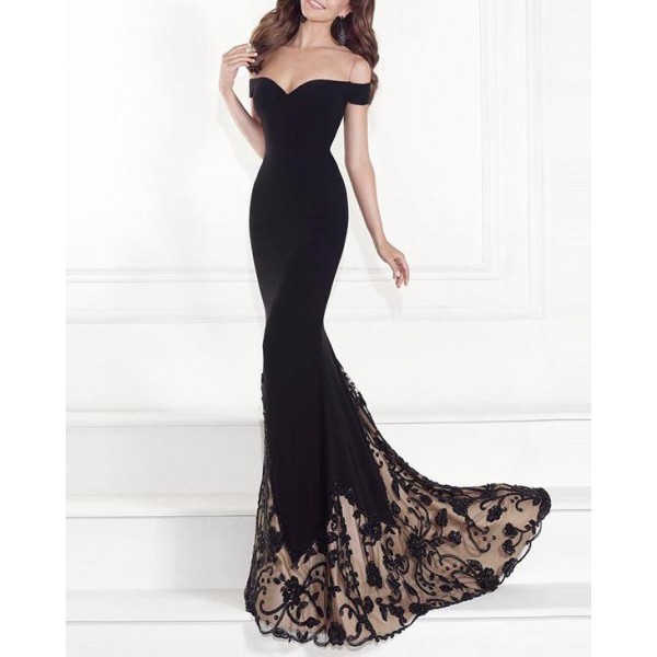 Stylish And Elegant Off-the-shoulder Gown 
