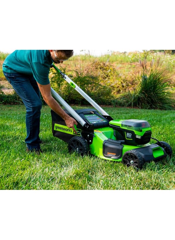 Greenworks Pro 21 in. 60V Battery Cordless Push Lawn Mower with 5.0 Ah Battery and Charger